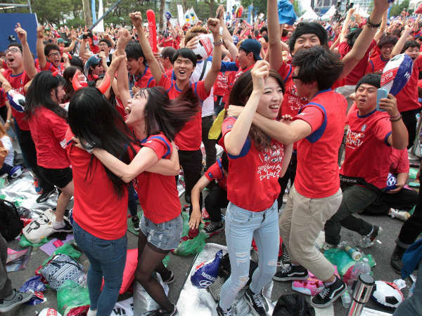 South Korean fans