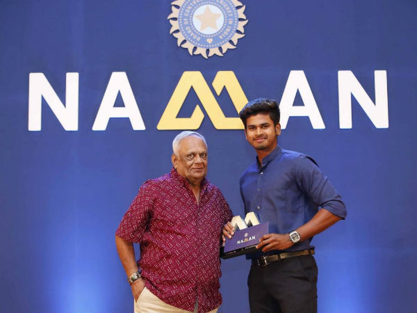 Shreyas Iyer receives the Madhavrao Scindia Award