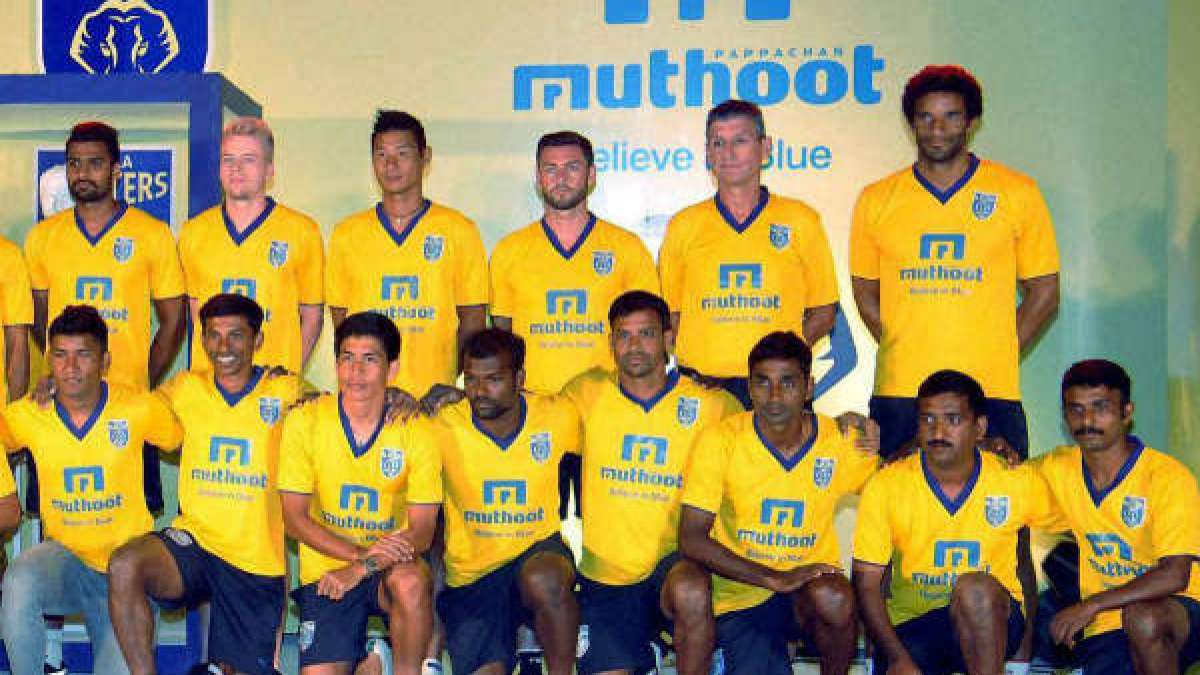 Bankrupt Kerala Blasters keeper David James' memorabilia sold off myKhel