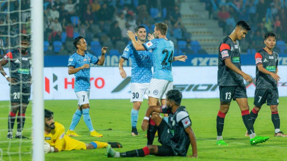 ISL: MCFC 4-0 NEUFC: Mumbai City continue cruise mode with a commanding outing against NorthEast United