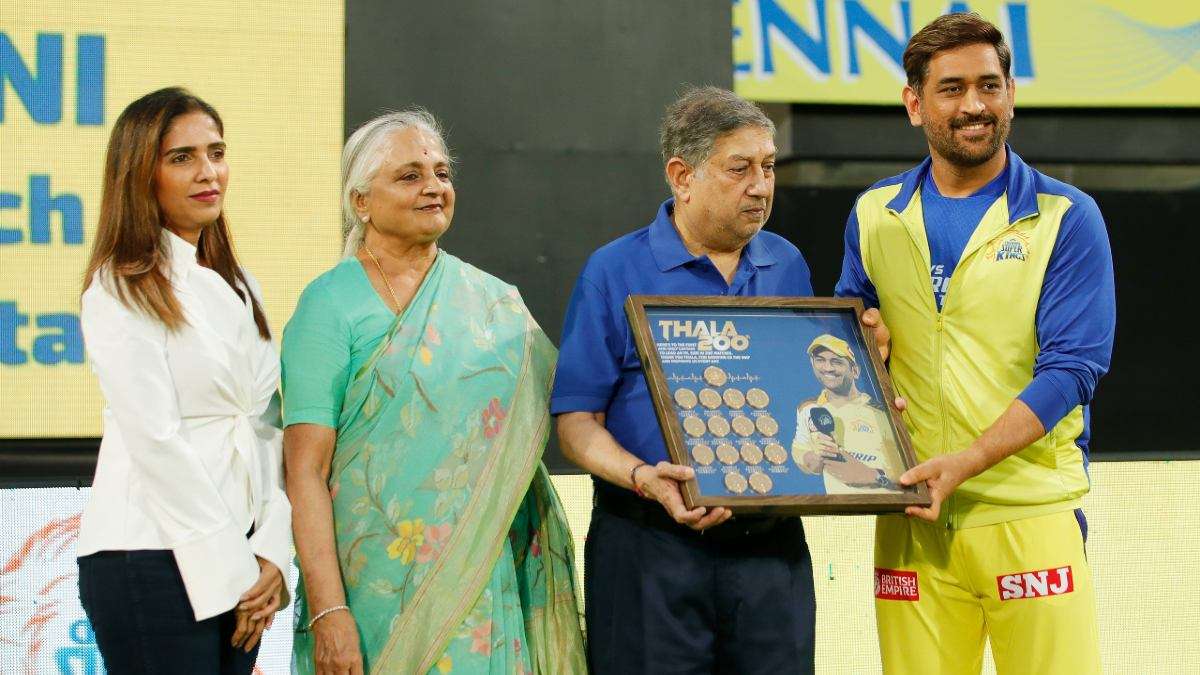 IPL 2023: MS Dhoni rules Twitter as CSK Captain felicitated for 200th IPL game as captain