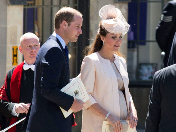 Royal successor arrives