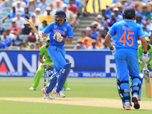 Opening stand