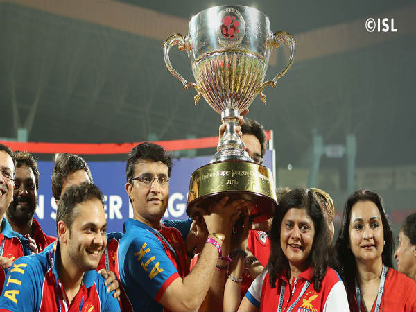 Sourav Ganguly with the ISL trophy
