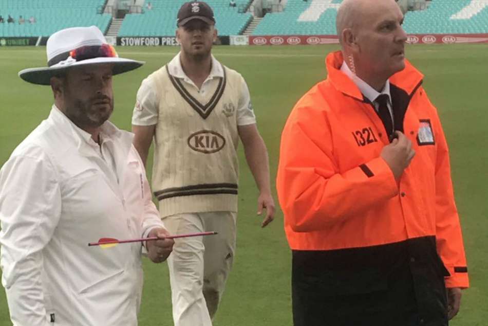 County Cricket Match Abandoned As Crossbow Bolt Lands On Field Surrey Middlesex Oval