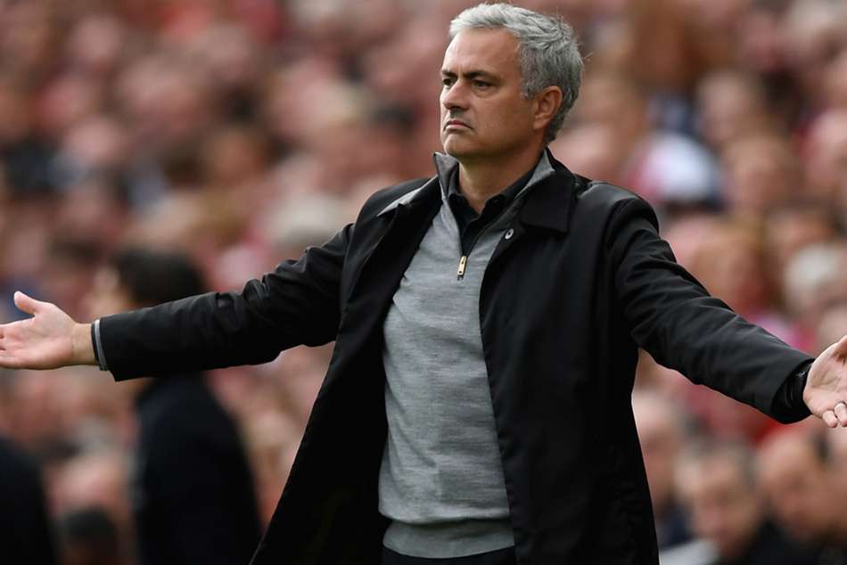 Mourinho Conte Spat Man United Chelsea