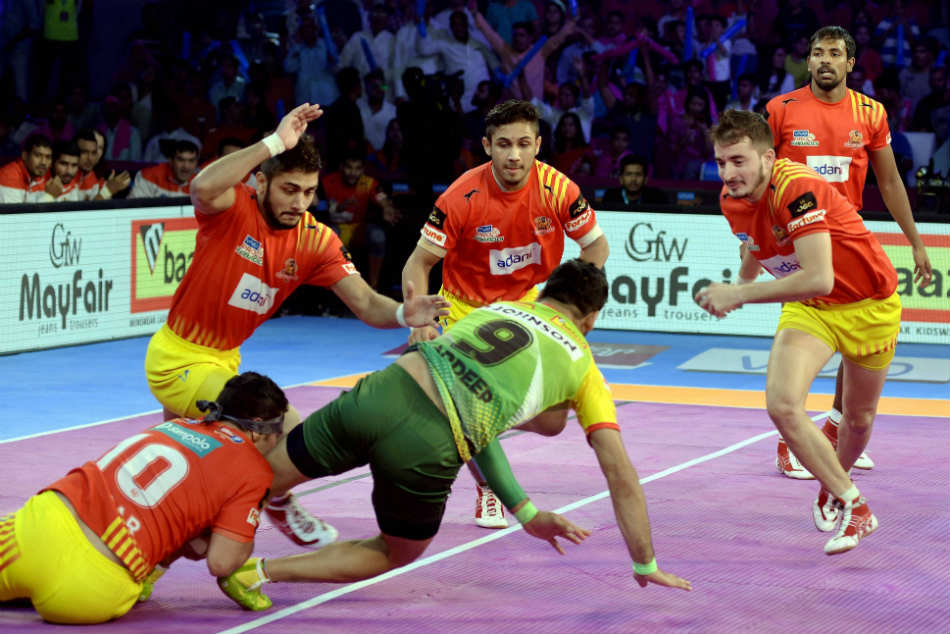 PKL 2017: Gujarat Fortunegiants beat Patna Pirates for the second time - myKhel