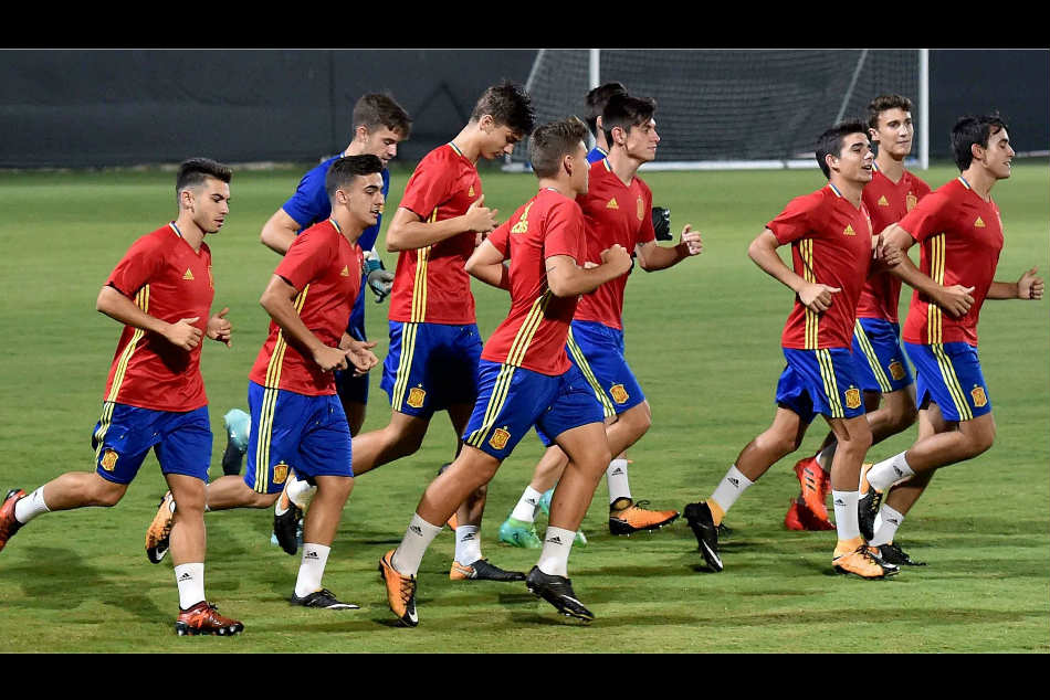 FIFA U-17 WC: Spain, England players using mosquito ...