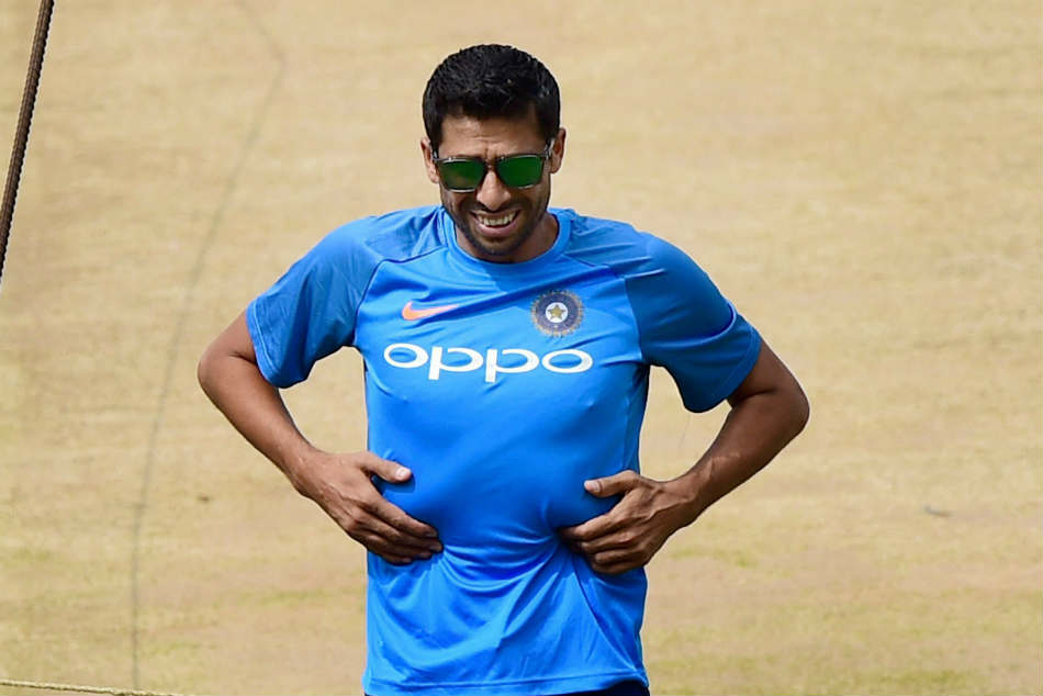 From Ashish Nehra to Bruce Reid: Injuries hampered these 5 fast bowlers - myKhel