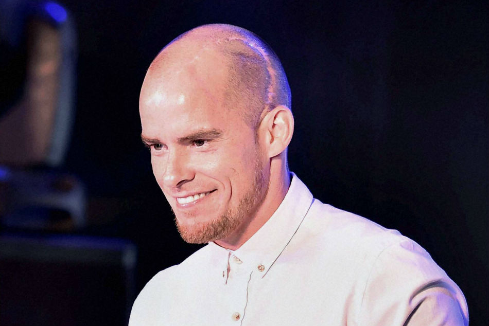 Iain Hume Overwhelmed By Reception From Kerala Blasters Fans Mykhel