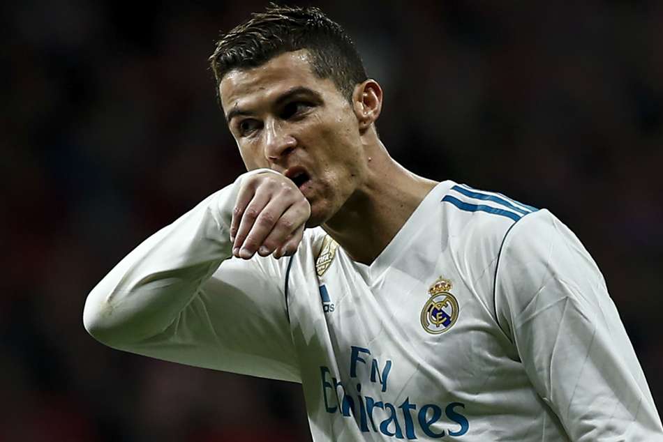 Angry Cristiano Ronaldo Brushes Off Media Real Madrid Champions League