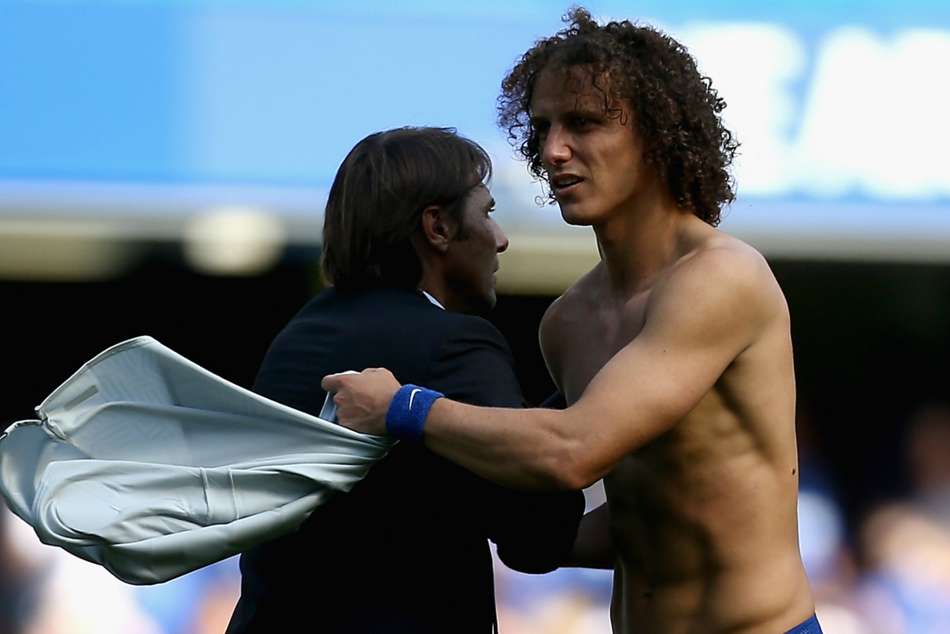 Call The Doctor Conte Protests No Malice In David Luiz Absence