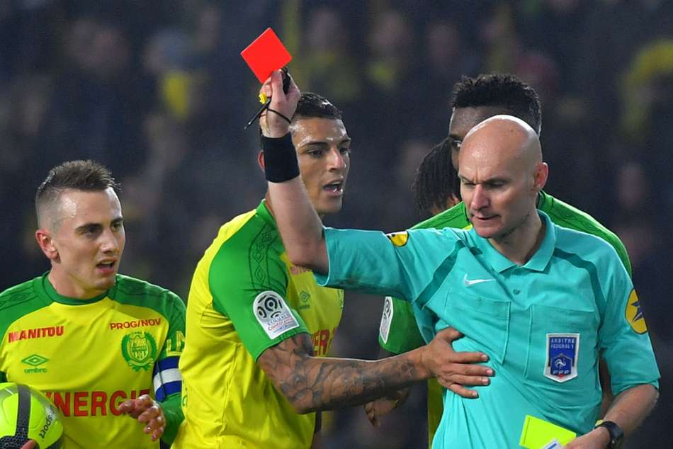 Nantes President Demands Ban After Referee Kicks Carlos