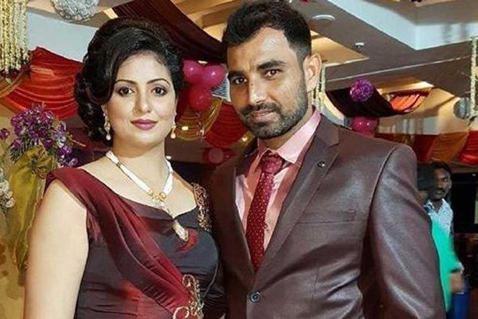 Mohammed Shami Confessed Having Extra Marital Affairs Front Of Bcci Reports Hasin Jahan