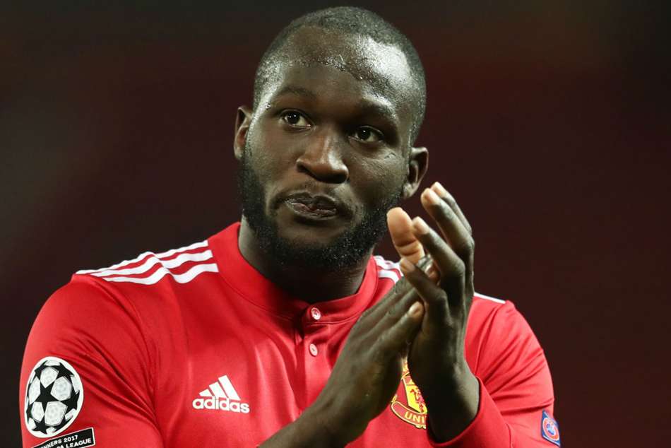 Romelu Lukaku Clarifies Comments Regarding Hiding Manchester United Team Mates