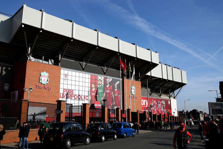 Liverpool Apologise Damage Manchester City Bus Champions League