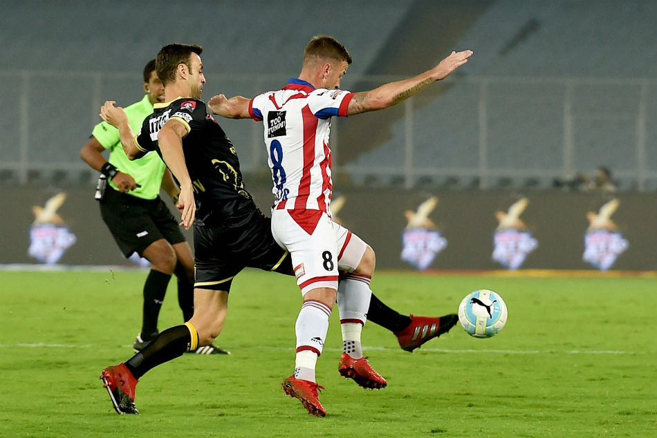 Kerala Blasters Coach David James Slams Dimitar Berbatov