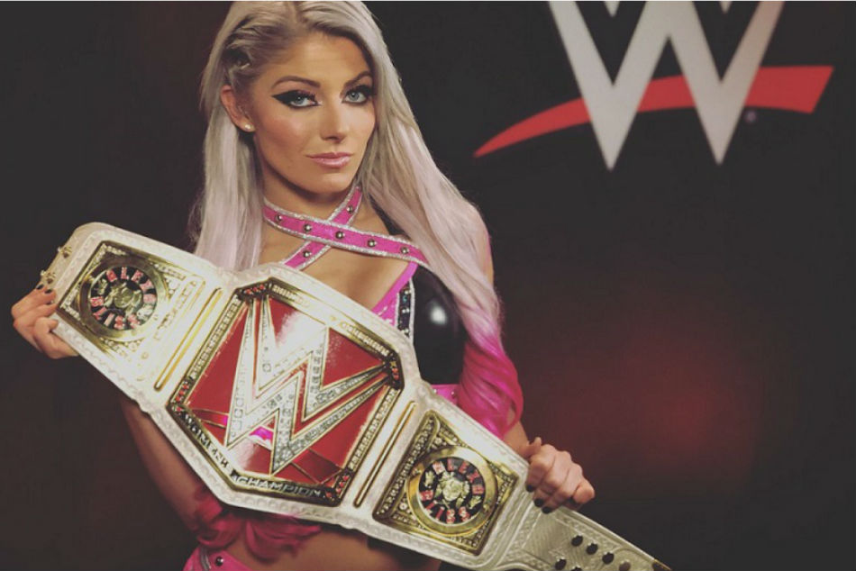 UFC Women's Featherweight Champion offers to help Alexa Bliss myKhel
