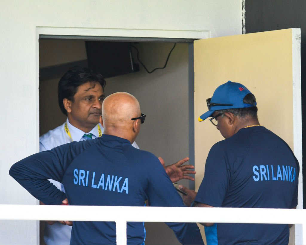 Sri Lanka Players Charged With Ball Tampering Take Field Under Protest