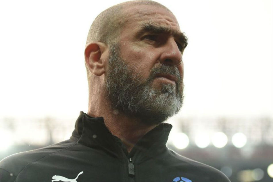 Cantona Takes Swipe At Mourinho