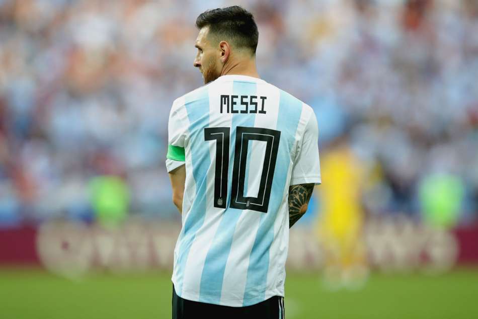 lionel messi jersey number