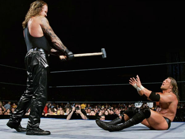 No Holds Barred Match – WrestleMania X-Seven on April 1, 2001