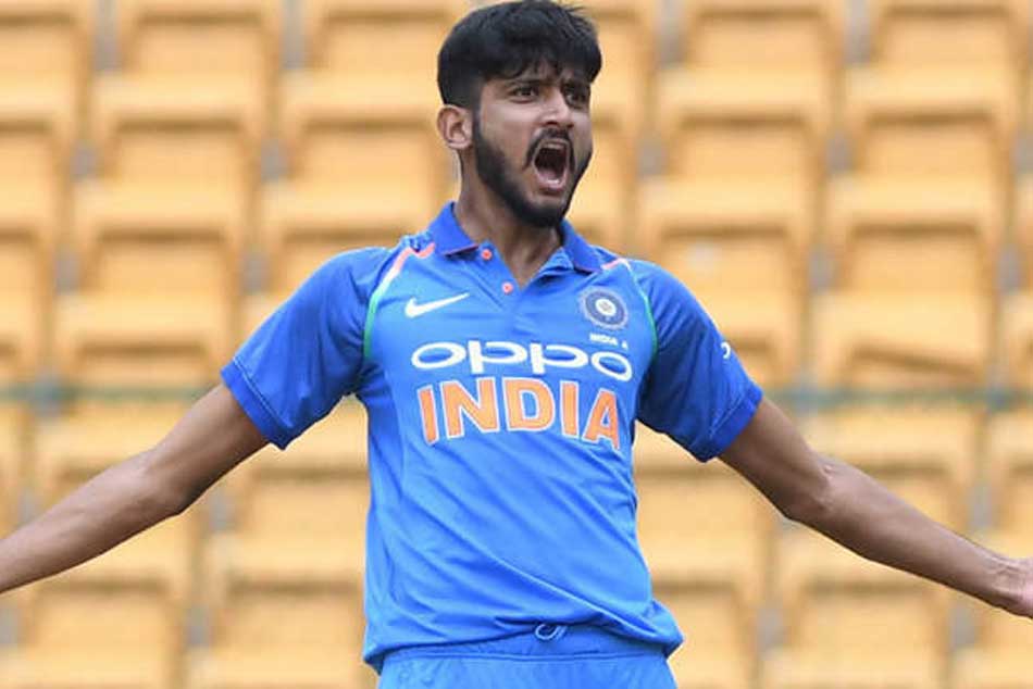 11. Khaleel Ahmed/Mohammed Shami