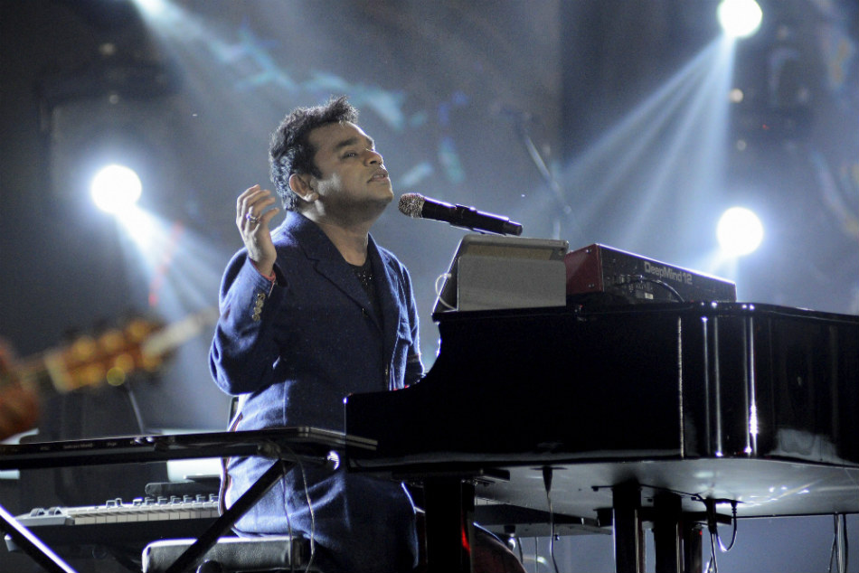 AR Rahman enthralls with 'Jai Hind Jai India'