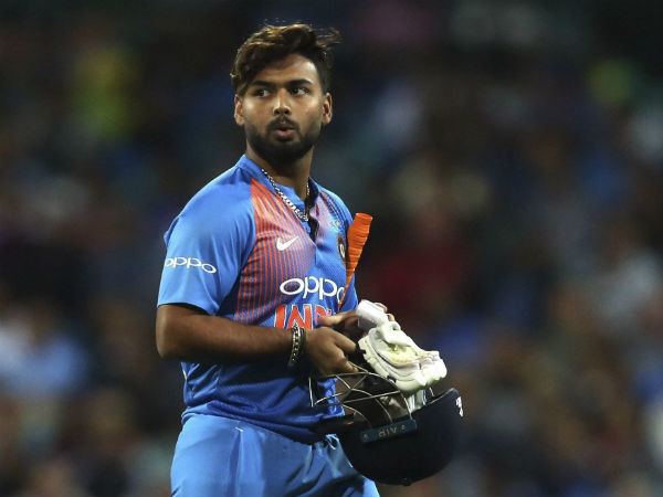 5. Rishabh Pant - 2/10