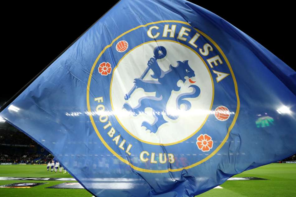 Chelsea Condemn Alleged Anti Semitic Chanting Fans