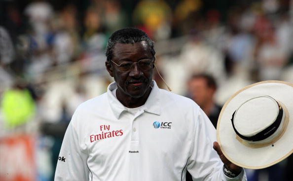 Symonds favoured by umpire Steve Bucknor