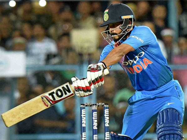 7. Kedar Jadhav - 8/10