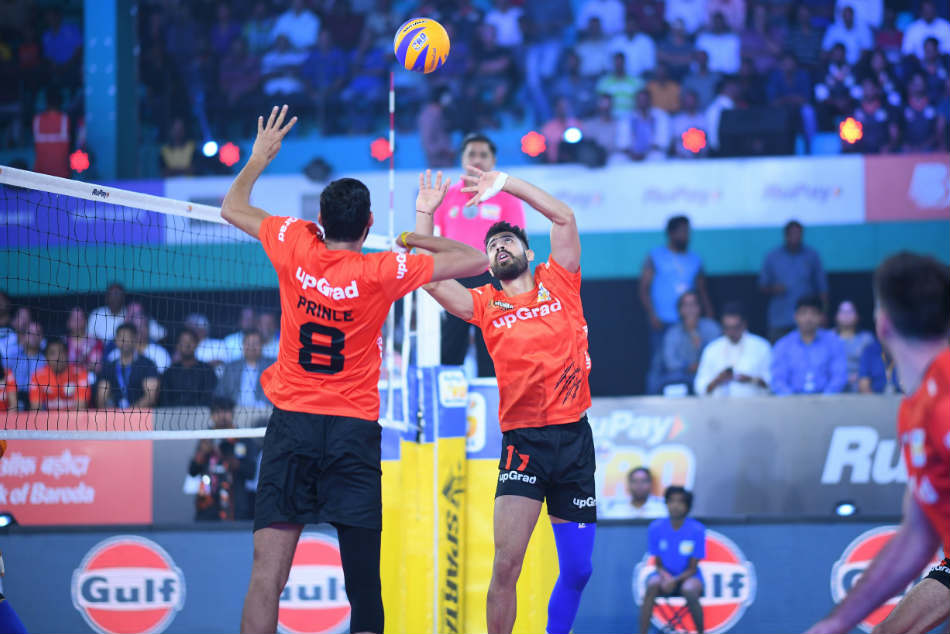 Pro Volleyball League: Black Hawks Hyderabad defeat U Mumba Volley to ...