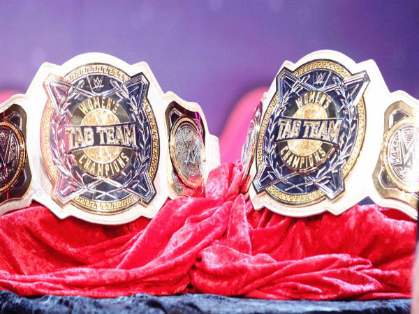 Women of Smackdown and tag titles
