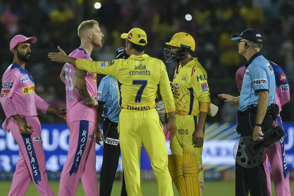 When Umpiring Is Sub Standard How Could You Blame Dhoni