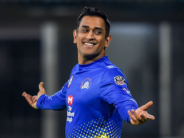 5 Dhoni