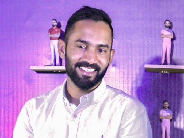 14 Dinesh Karthik