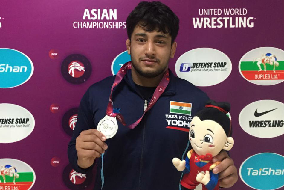 Amit Dhankar Viky Win Silver As India Grab Five Medals On Day 2 Of Asian Wrestling Championships