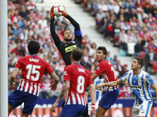 Oblak wall!