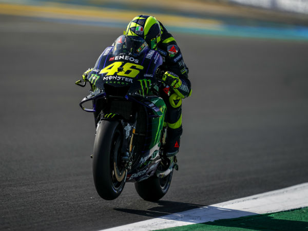 Rossi struggles
