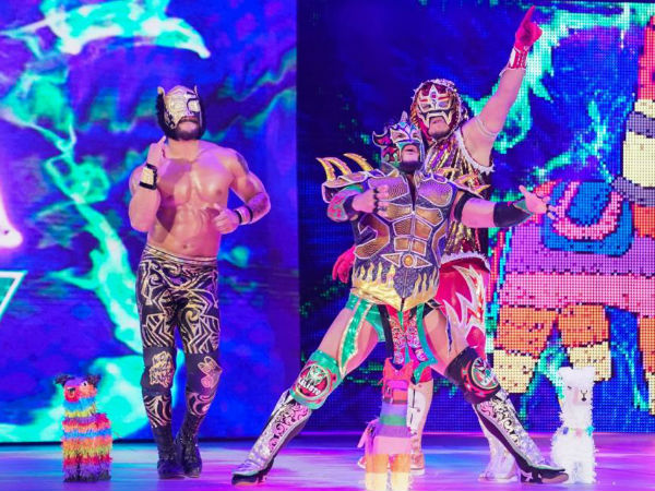 Lars Sullivan and rest of the roster