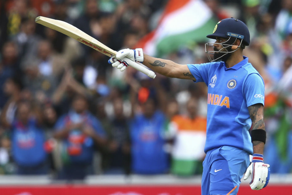 Kohli surpasses Dravid's record in England