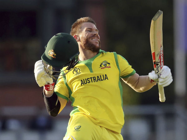 2. David Warner -- 647 runs