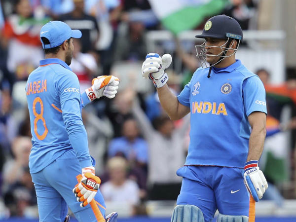 1. Why Dhoni came at No 7 in the semis