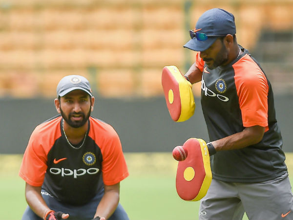 3. Fielding coach