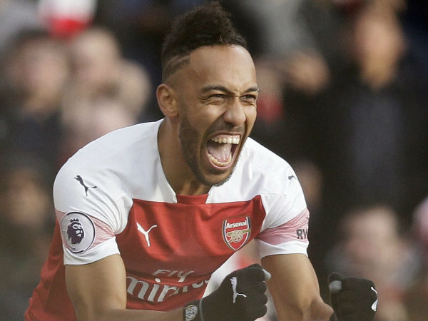 PIERRE-EMERICK AUBAMEYANG (ARSENAL) - FIVE GOALS