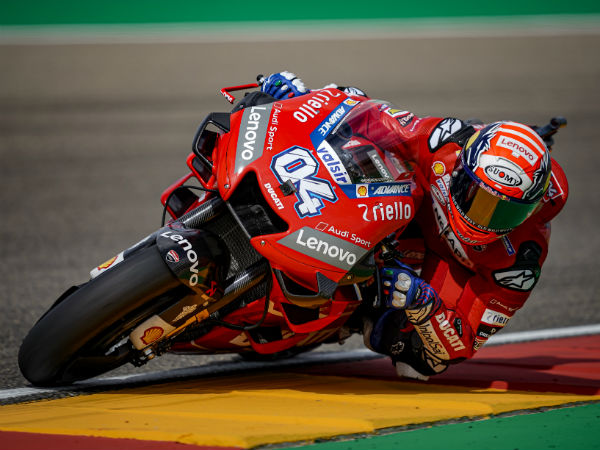 Dovizioso pushes