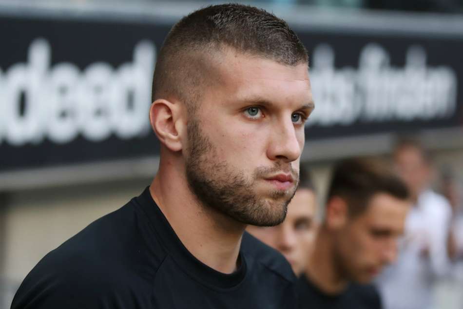 Ante Rebic Five Match Ban Uefa Ac Milan Eintracht Frankfurt