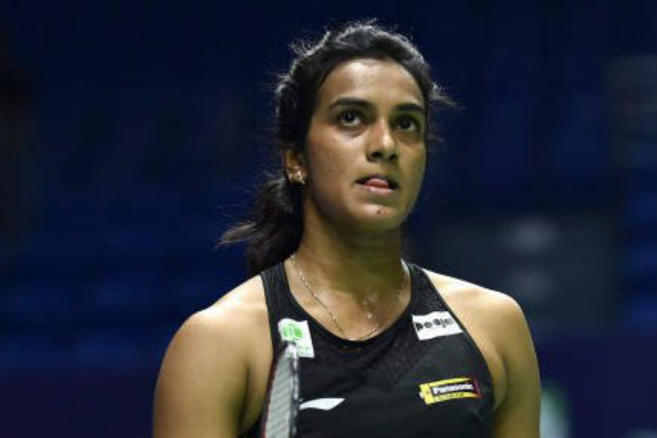 Malaysia Masters World Champion Sindhu Saina Crash Out