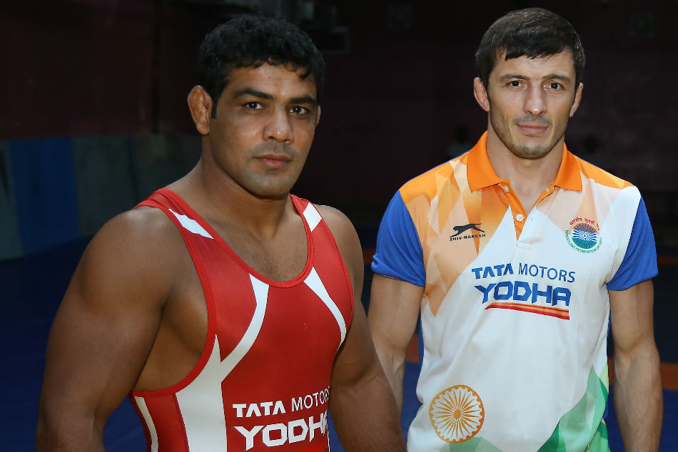 World Wrestling Championships Yogeshwar Backs Sushil To Do Well